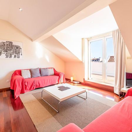 Apartamento Guestready - Rare Terrace Apt, Historic Center Lisboa Exterior foto